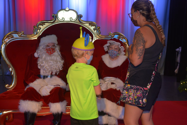 Stetson talking with Mrs Claus