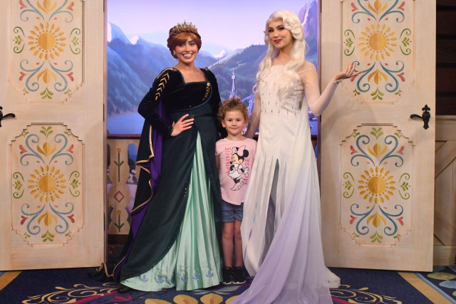Elise with Elsa and Anna