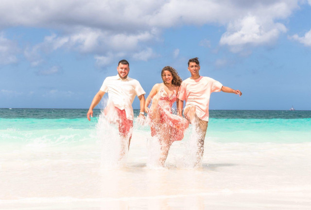 Carson and Brother w Fiancee on Beach