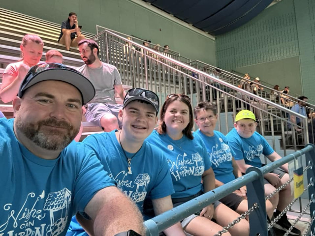 Family in WCH shirts in Indy