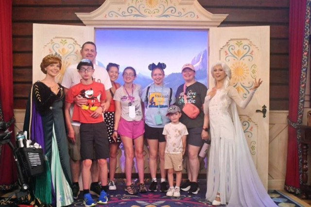 Family with Elsa and Anna