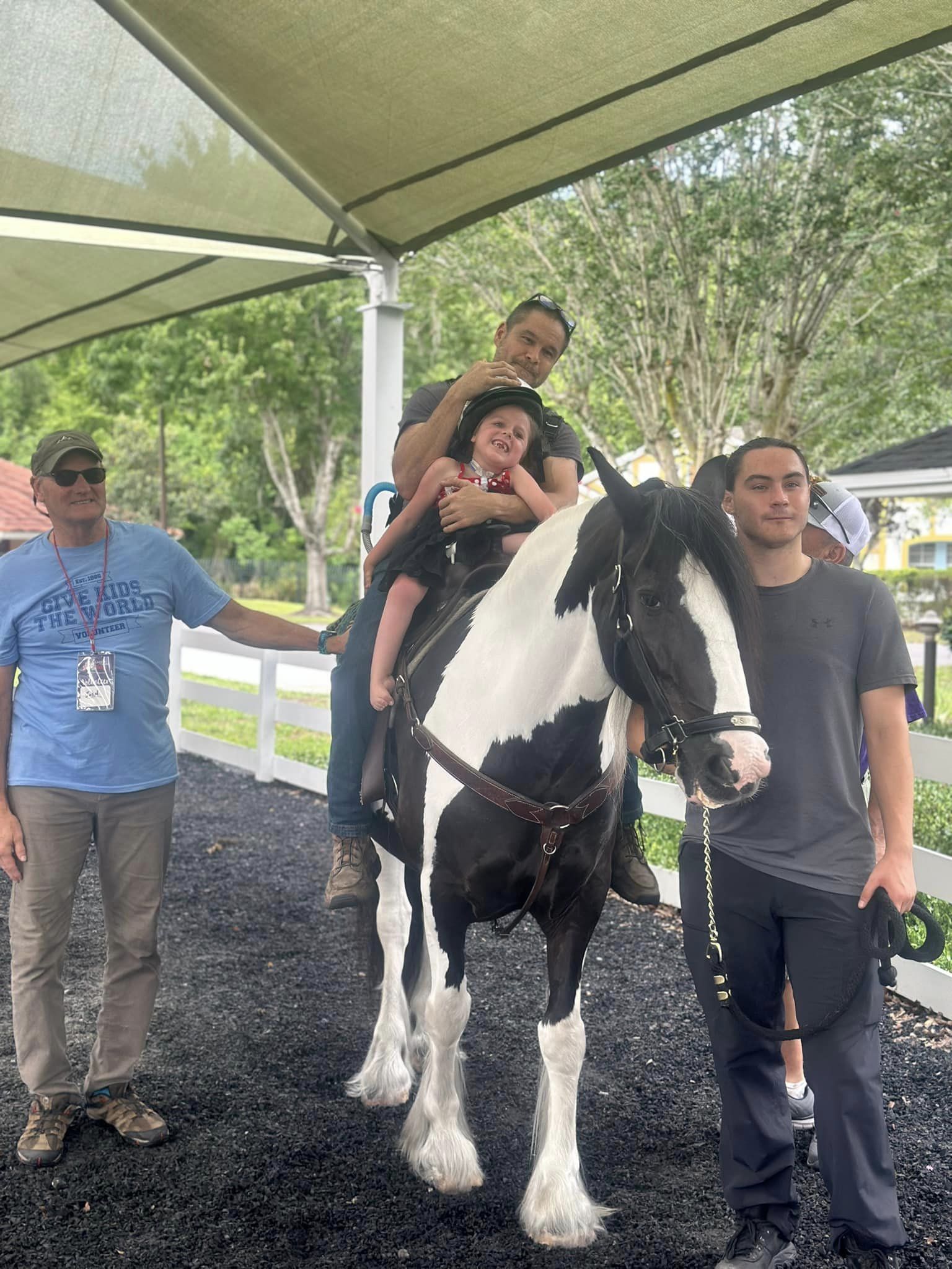 Evie on Pony at GKTW