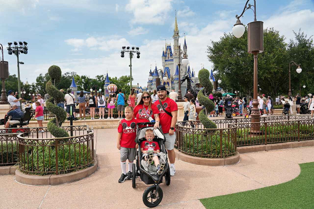 Miles Barnes Family Disney Cinderella Castle