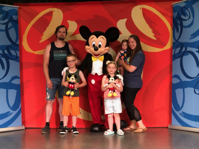 Colton Fam w Mickey Mouse